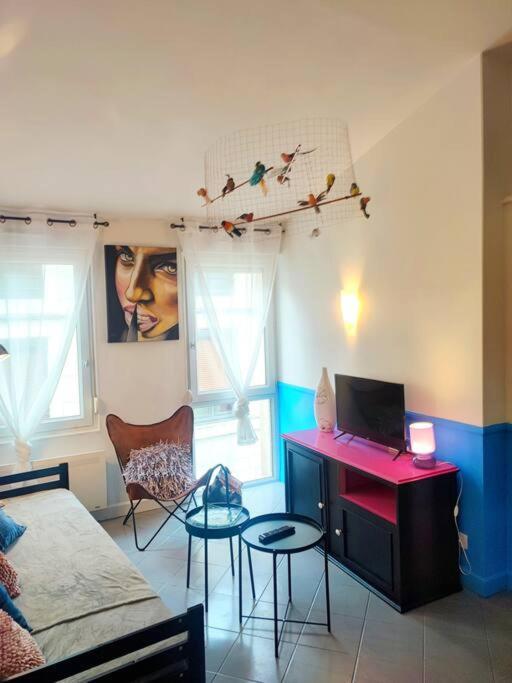 Chez Arty - Gere Par Presta-Zen'Services Apartment Verdun-sur-Meuse Ngoại thất bức ảnh